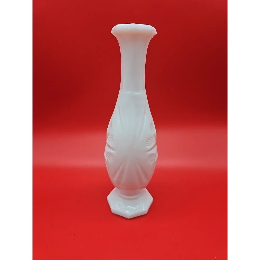 Vintage Milk Glass Bud Vase STARBURST Pattern 9” Tall Heavy Glass